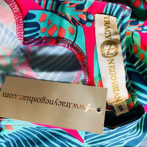 Boutique-Tracy Negoshian blue cold shoulder dress - Picture 7 of 8